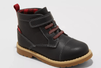 Best Times to Buy Shoes Online from Big Brands